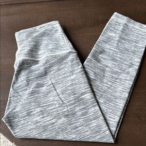 Lululemon Gray Striped Cropped Leggings